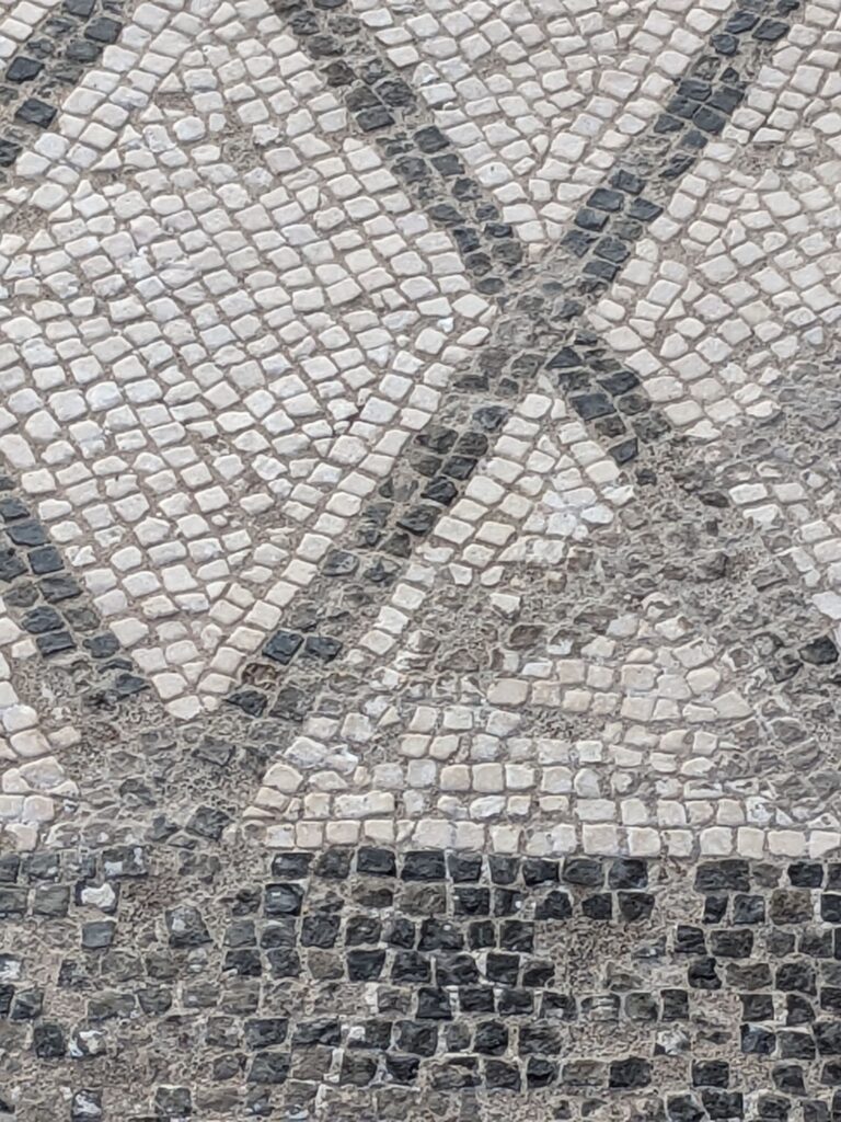 南イタリア/ナポリ/ポンペイ遺跡/HISツアー/イタリア一人旅/女1人旅