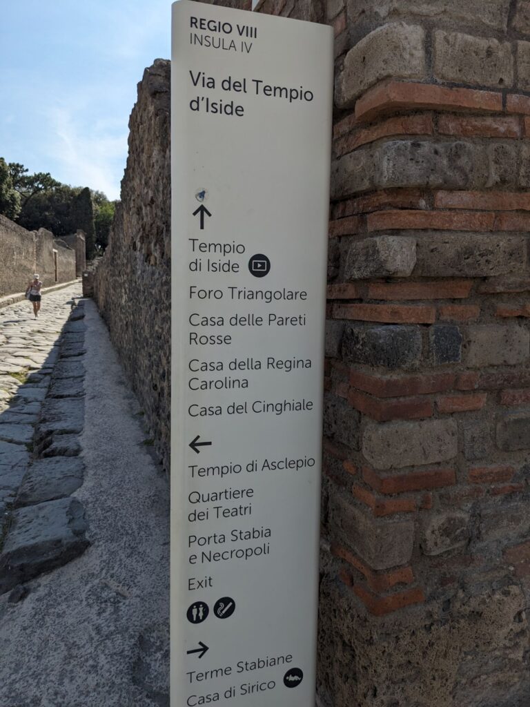 南イタリア/ナポリ/ポンペイ遺跡/HISツアー/イタリア一人旅/女1人旅