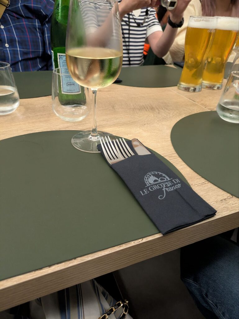 イタリア1人旅/女一人旅/南イタリア/ナポリ/ナポリピザ/HISツアー/