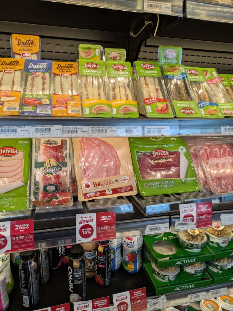 イタリア1人旅/女一人旅/南イタリア/ツアー参加/1人参加/マテーラ/アルベロベッロ/HISツアー