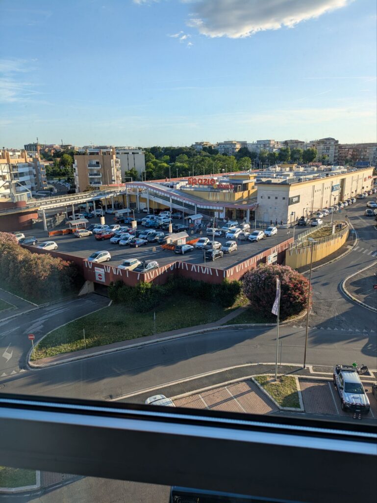 イタリア1人旅/女一人旅/南イタリア/ツアー参加/1人参加/ローマのホテル/HISツアー/IH ROMA Z3 (IHホテルズ ローマ Z3)
