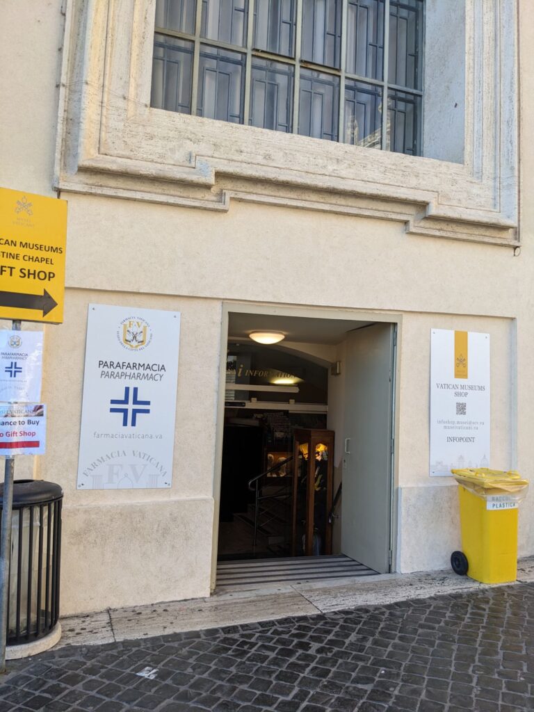 イタリア1人旅/女一人旅/南イタリア/ツアー参加/1人参加/ローマ自由行動/HISツアー/バチカン市国