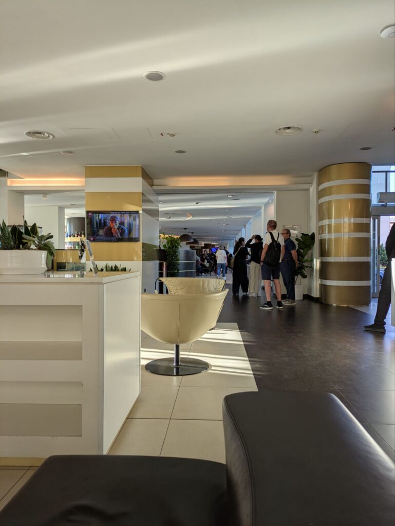 イタリア1人旅/女一人旅/南イタリア/ツアー参加/1人参加/ローマのホテル/HISツアー/IH ROMA Z3 (IHホテルズ ローマ Z3)