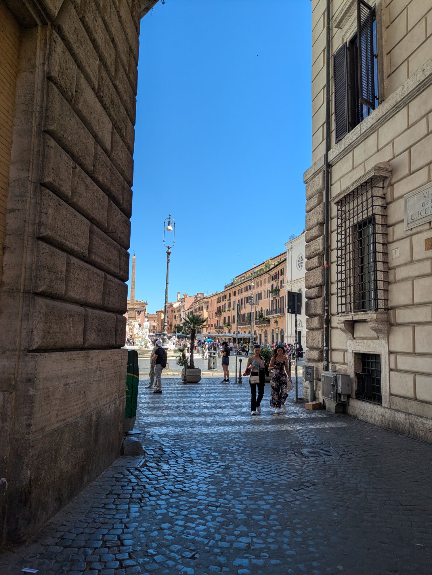 イタリア1人旅/女一人旅/南イタリア/ツアー参加/1人参加/ローマ自由行動/HISツアー/ナヴォーナ広場