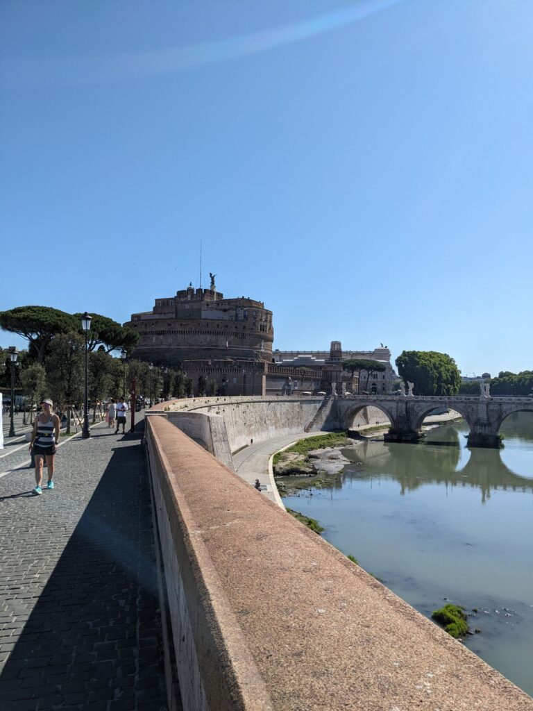 イタリア1人旅/女一人旅/南イタリア/ツアー参加/1人参加/ローマ自由行動/HISツアー/
