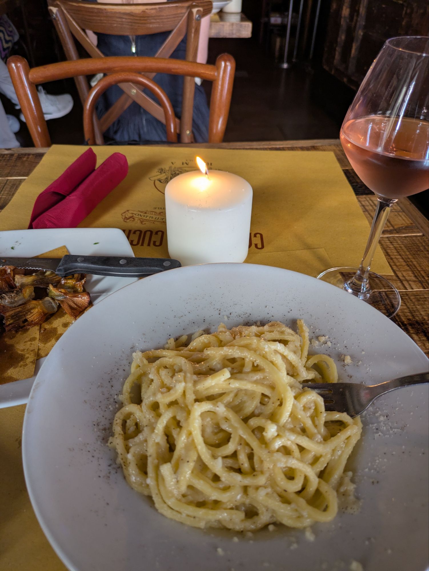 イタリア1人旅/女一人旅/南イタリア/ツアー参加/1人参加/ローマ自由行動/HISツアー/ナヴォーナ広場近く/Cantina e Cucina/カチョエペペ