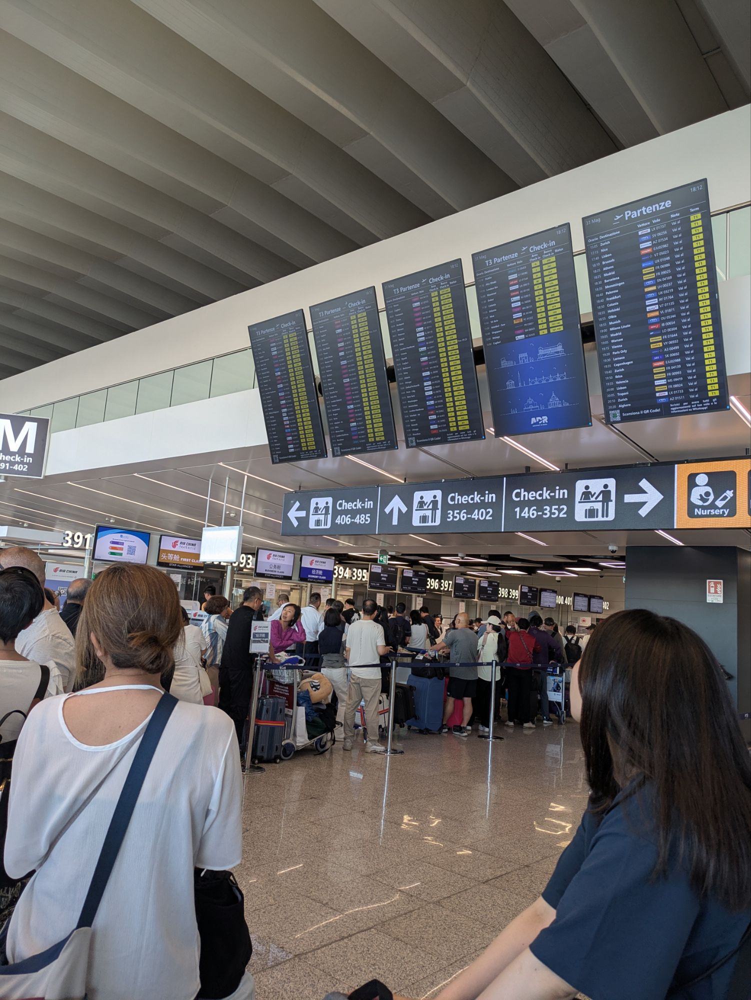 イタリア1人旅/女一人旅/南イタリア/ツアー参加/1人参加/ローマ自由行動/HISツアー/フィウミチーノ空港