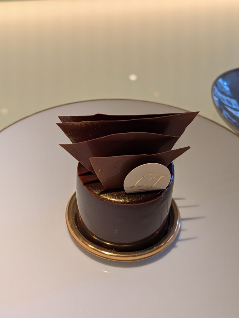 リベルターブル赤坂　イートイン　食べるためだけに東京に行く　1泊2日東京旅