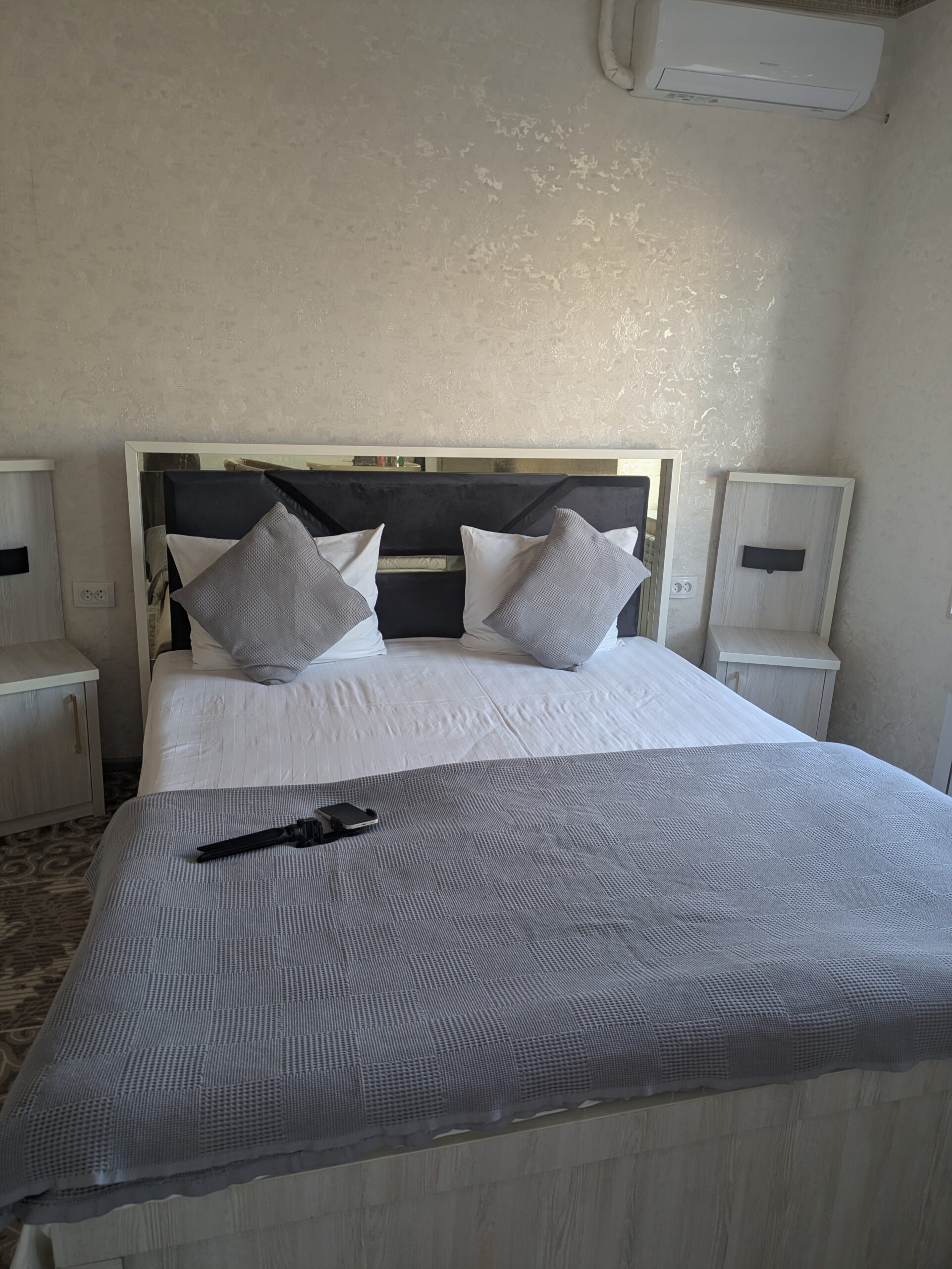 Nanosh East Hotel　ナノシュイーストホテル　ブハラホテル　ブハラ旧市街　一人旅