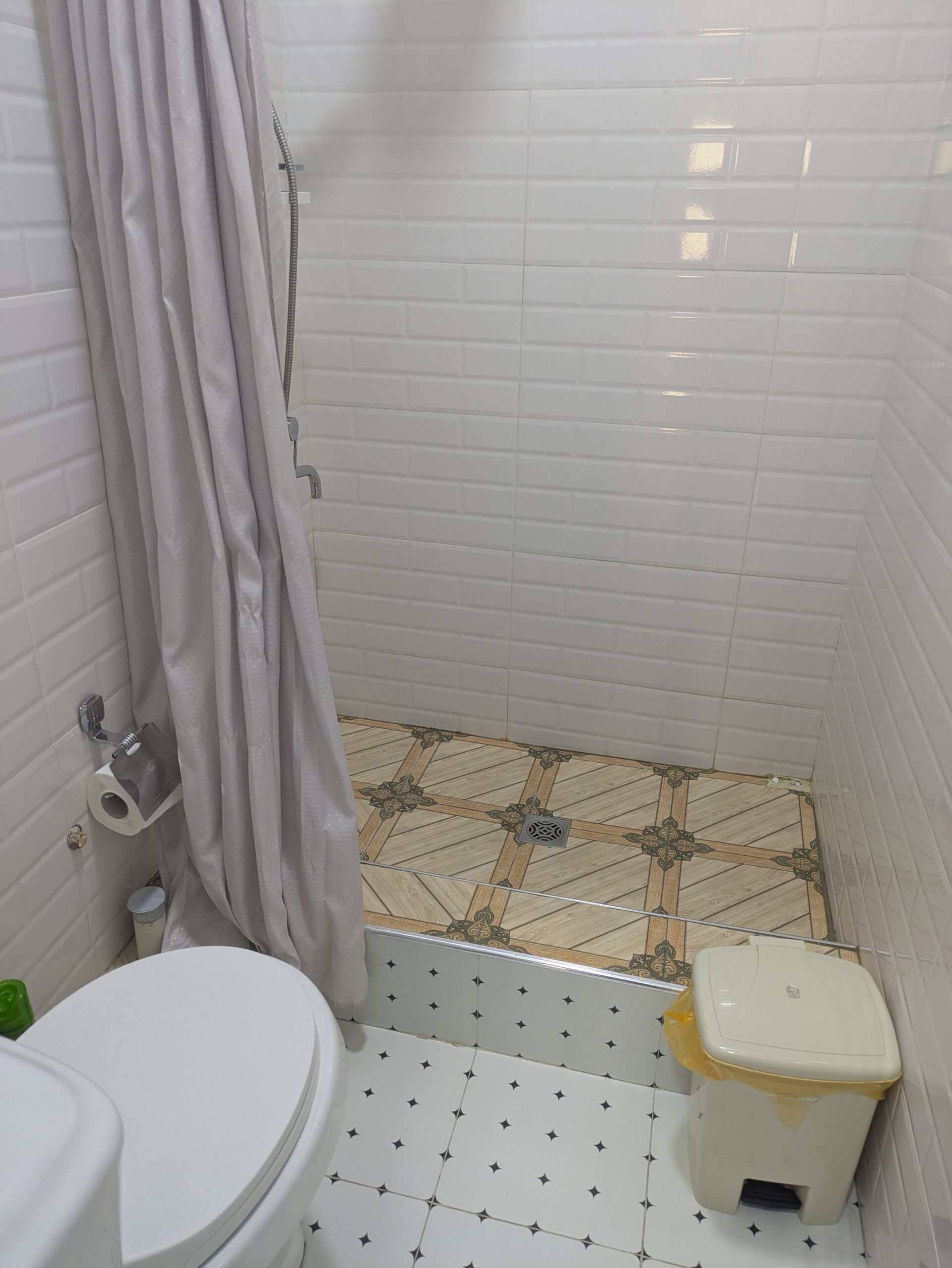 Nanosh East Hotel　ナノシュイーストホテル　ブハラホテル　ブハラ旧市街　一人旅