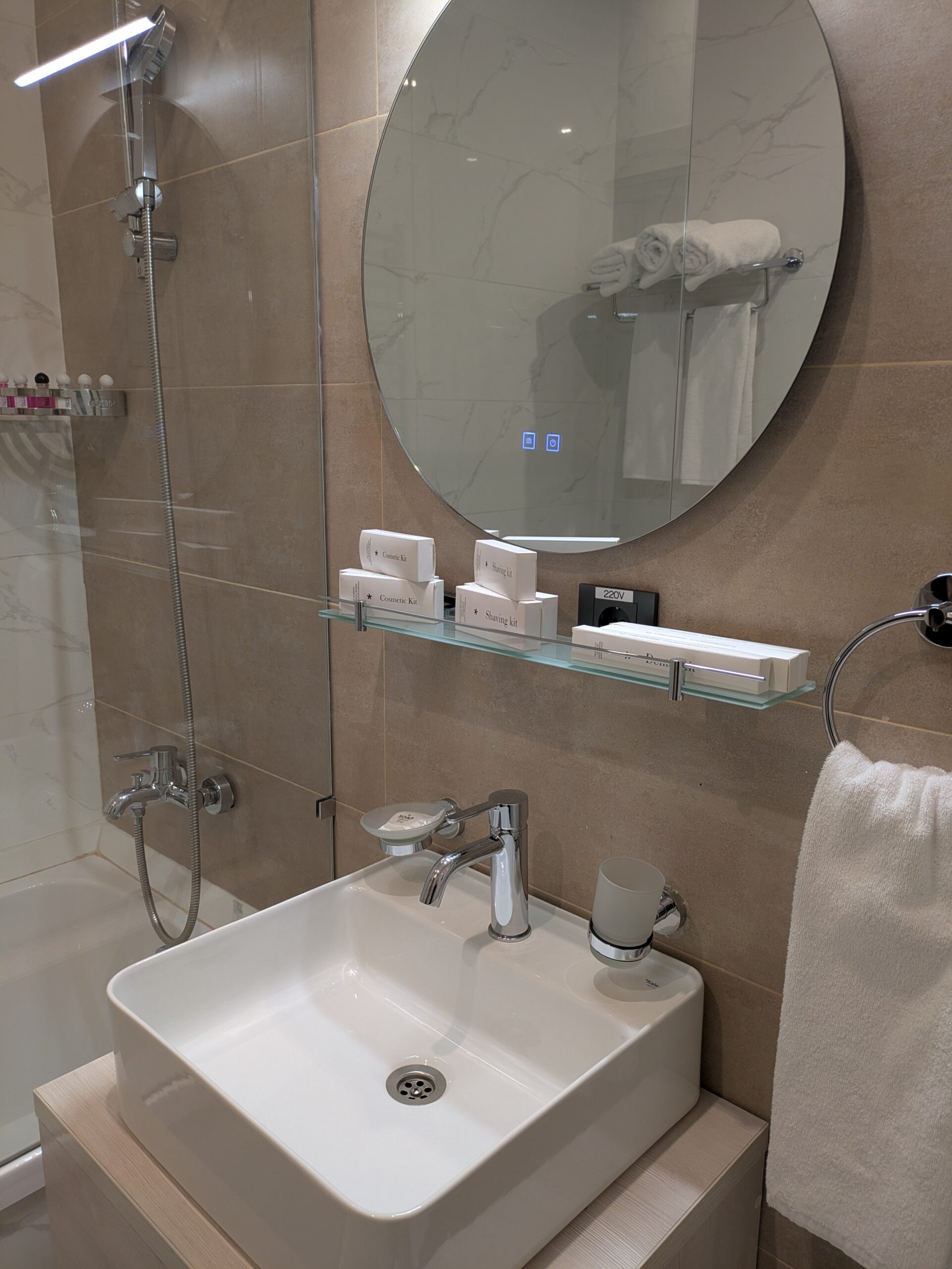 Hotel Inspira-S Tashkent
ホテルインスピラSタシケント　Uzbekistan　ウズベキスタンホテル　　おすすめ　一人旅