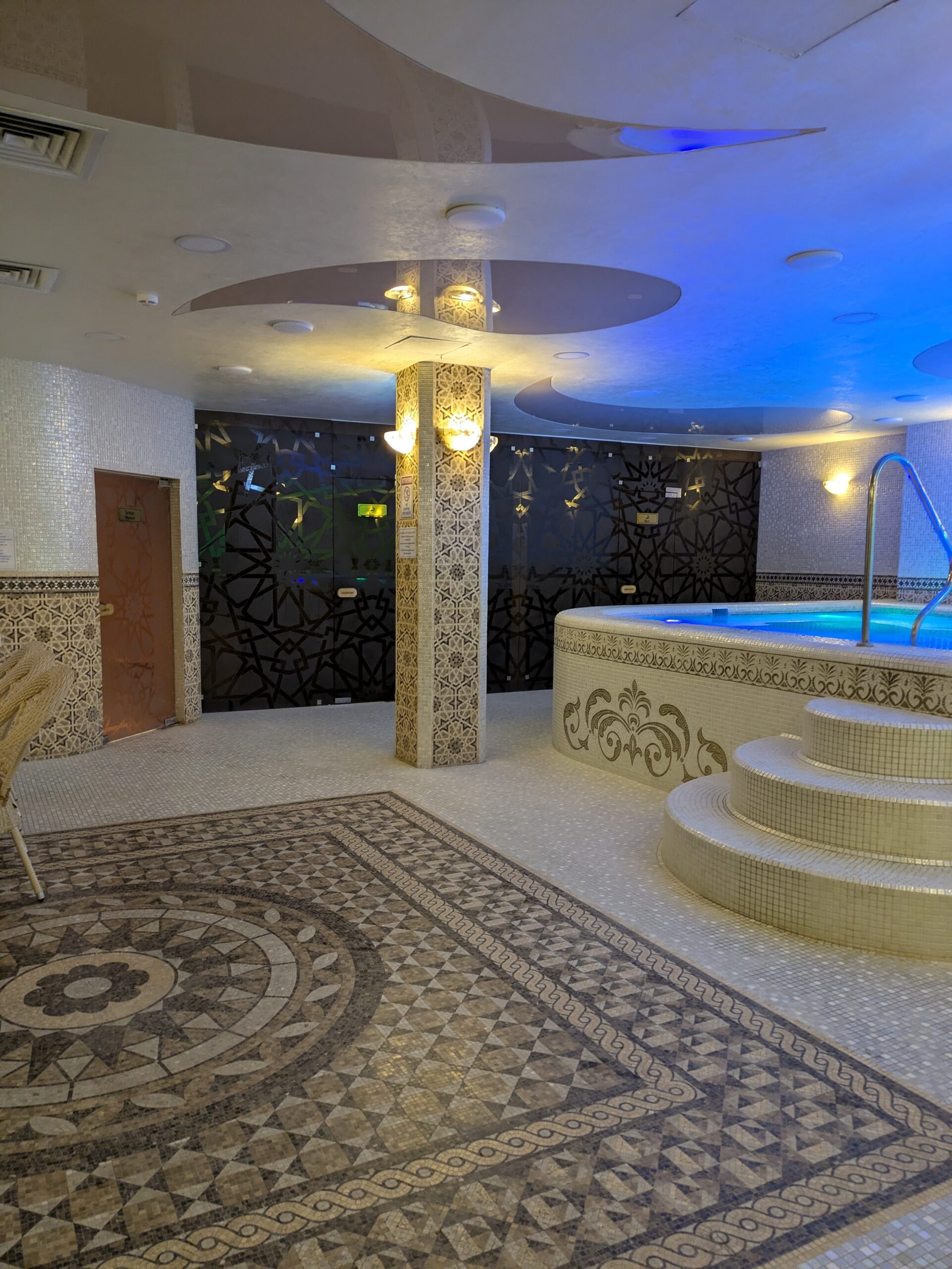 Hotel Inspira-S Tashkent
ホテルインスピラSタシケント　Uzbekistan　ウズベキスタンホテル　　おすすめ　一人旅