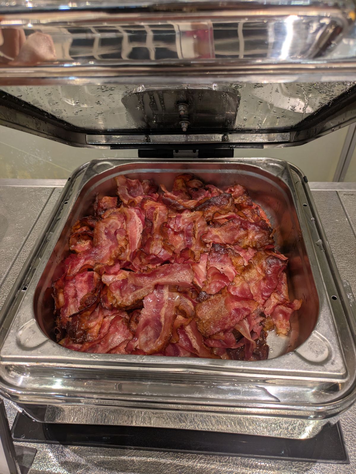 ヒルトンプラハアトリウム Hilton Prague Hotel 朝食バイキング 中欧旅行