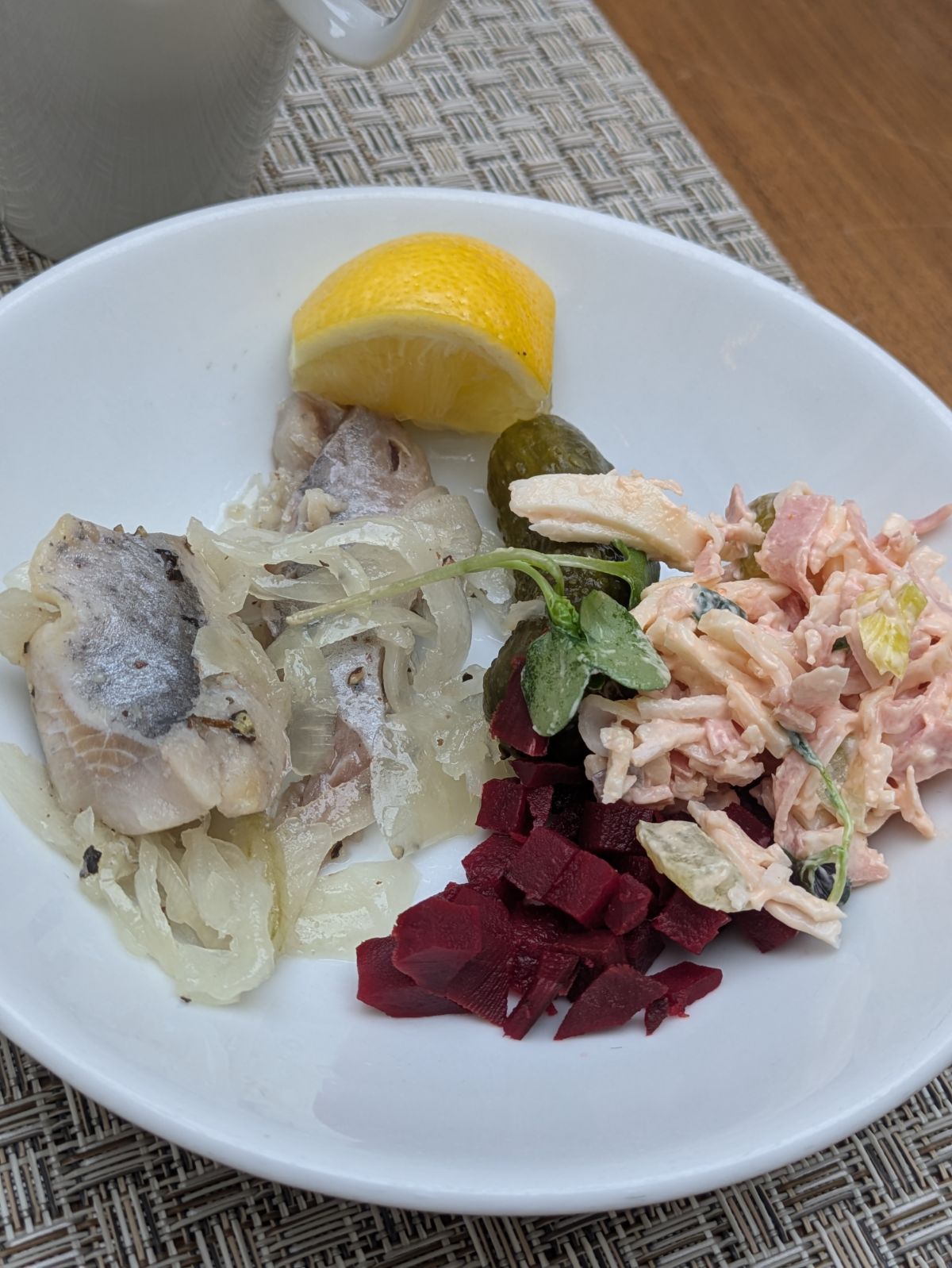 ヒルトンプラハアトリウム Hilton Prague Hotel 朝食バイキング 中欧旅行
